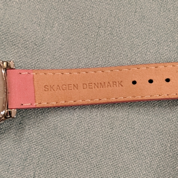 SKAGEN wristwatch - Picture 4 of 7